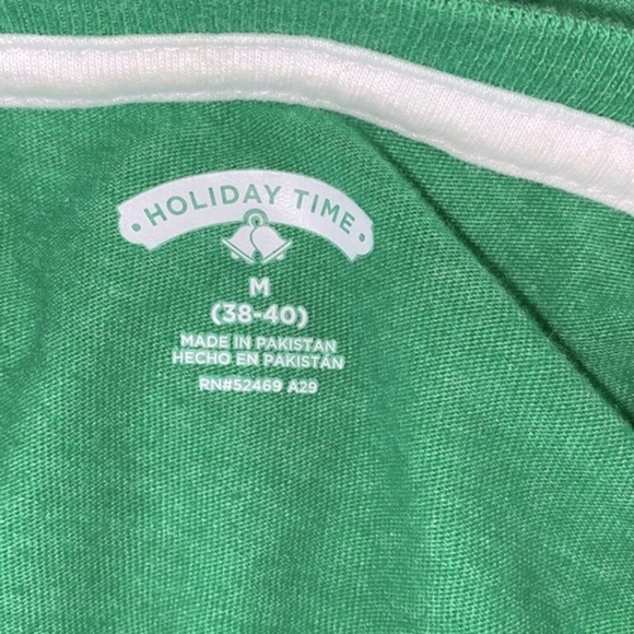 Holiday Time I can get you on the naughty list Christmas T-shirt size medium - Picture 4 of 5